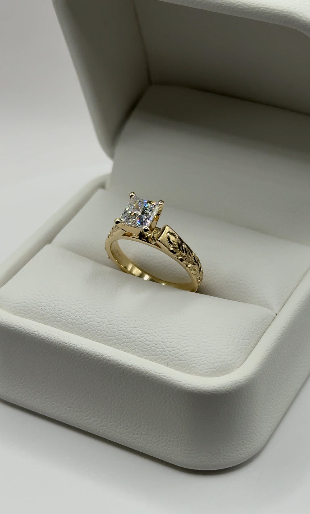 Maile Leaf Only Engraved Ring – 4mm, 14K Gold, 1ct Princess Cut NATURAL Diamond (with grading report)