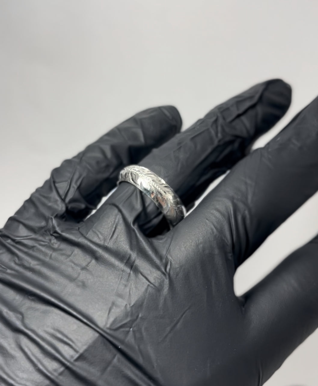 Maile Leaf 14k GOLD Band (6mm width, Dome Style)