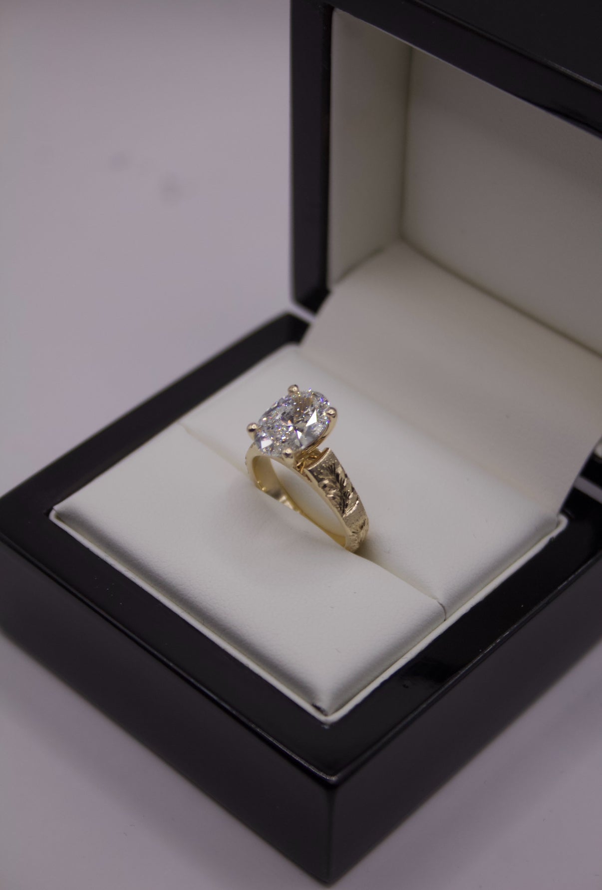 Plumeria & Naupaka Engraved Ring – 4mm, 14K Gold, 2ct Oval Cut Lab Diamond
