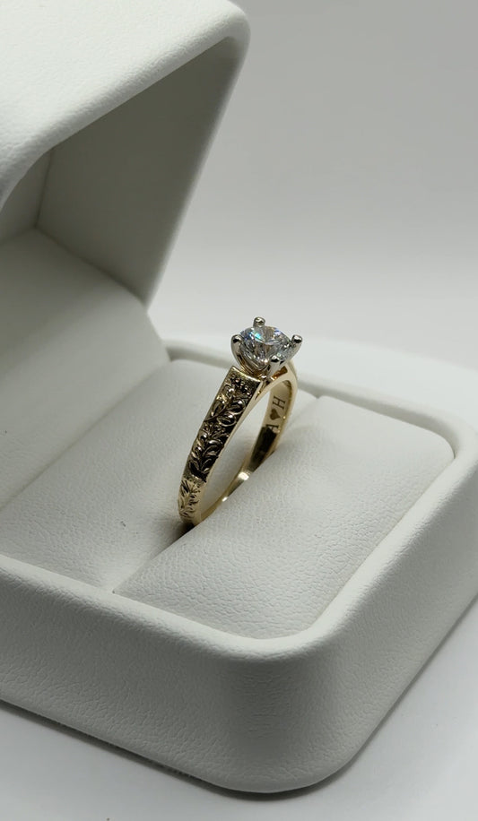 ʻŌhiʻa Lehua & Lauaʻe Engraved Cathedral Ring – 4mm, 18k Gold, 1ct Lab Diamond