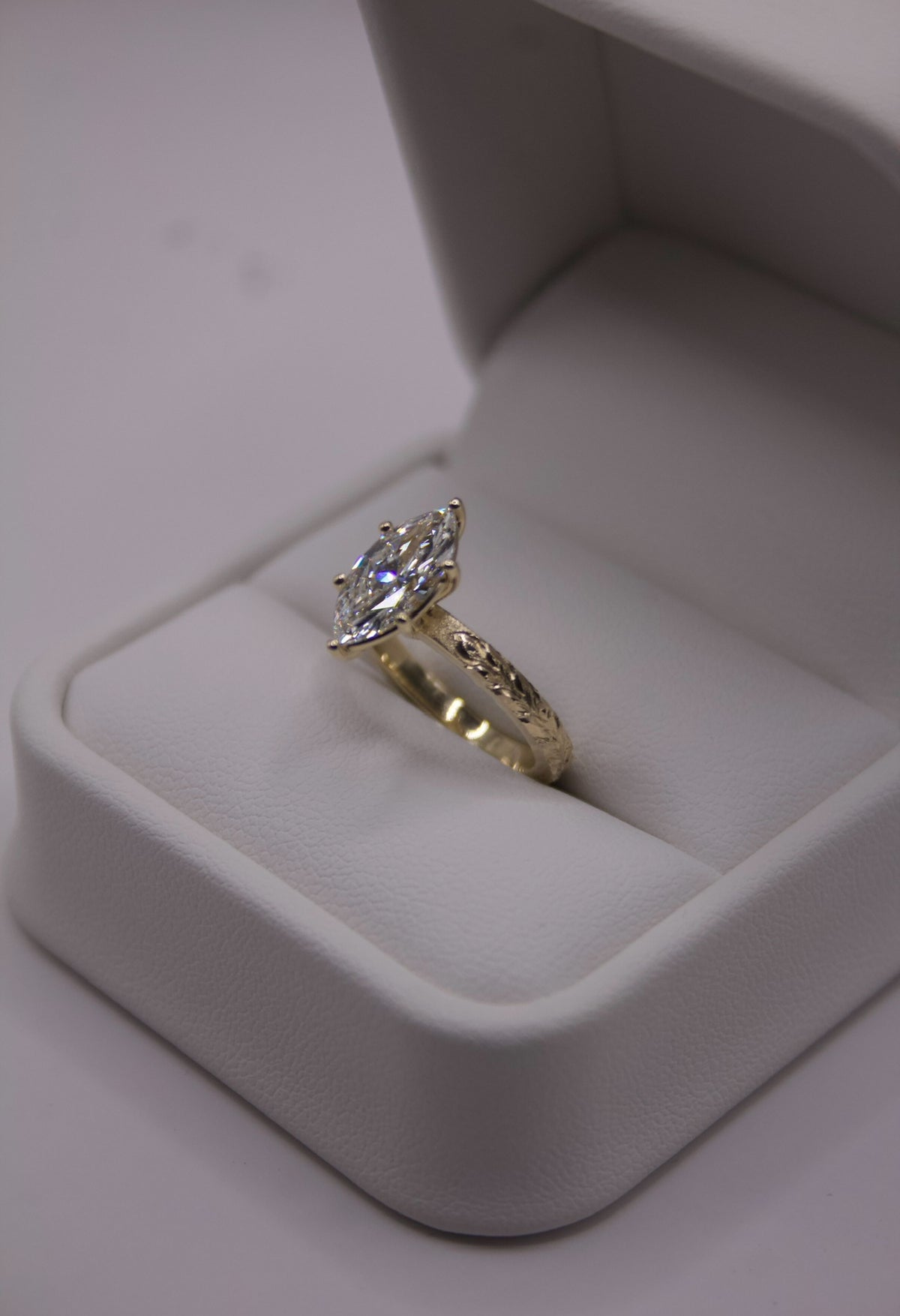 Maile Leaf Engraved Engagement Ring – 4mm, 14kt Gold, 1.5ct Marquise Cut Lab Diamond