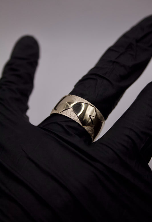 Samoan Tribal Design Ring – 10mm (Solid 14K Gold)