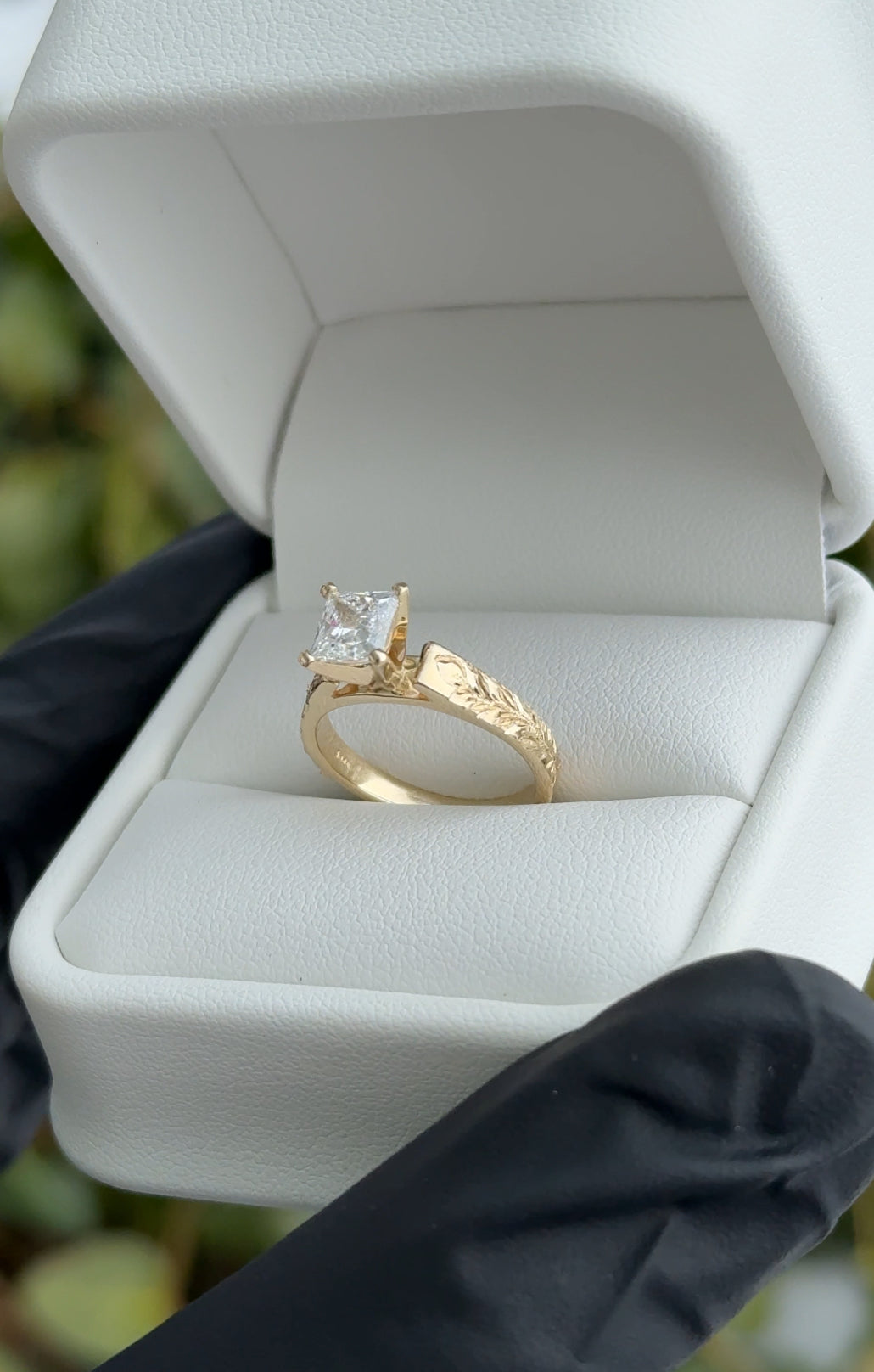 Maile Leaf & ‘Ōhi’a Lehua Engraved Ring – 4mm, 14K Gold, 1ct Princess Cut Lab Diamond